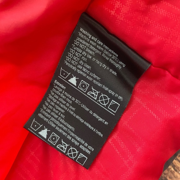 Burton Snowboarding Jacket - Picture 6 of 8